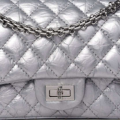 Chanel Metallic Aged Calfskin 2.55 Reissue 225 Flap Silver 8 of 8
