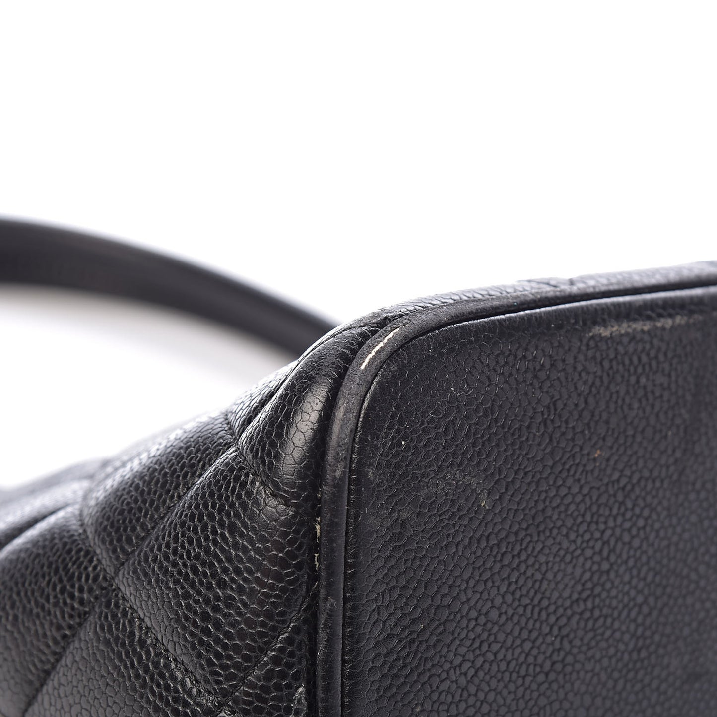 Caviar Quilted Medallion Tote Black