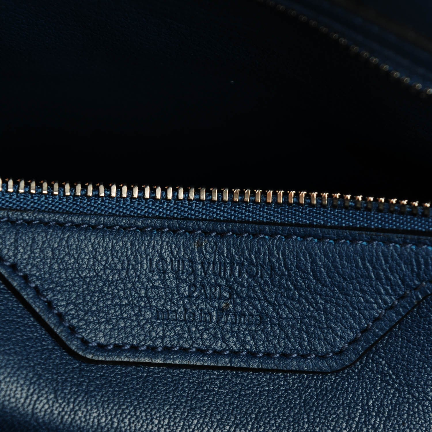 Louis Vuitton Veau Ecorce Haute Maroquinerie Lockit MM Blue Marine 7 of 8