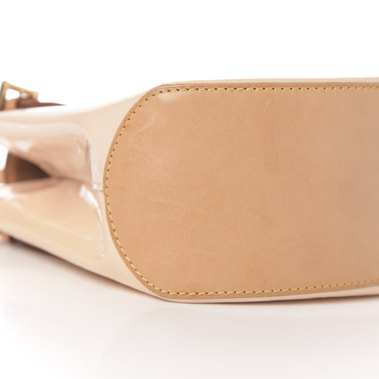 Louis Vuitton Vernis Biscayne Bay GM Marshmallow 8 of 11