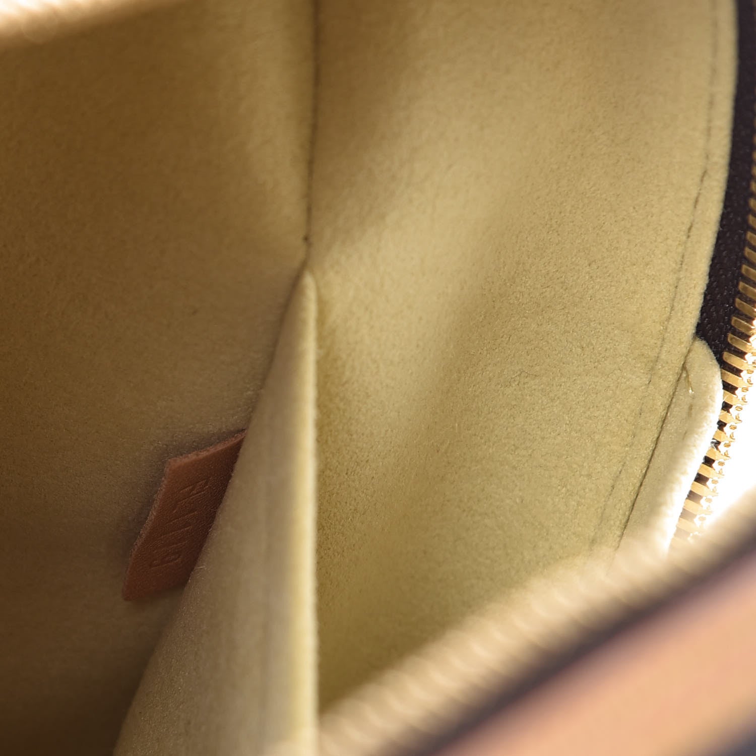 Louis Vuitton Monogram Valisette PM 7 of 10