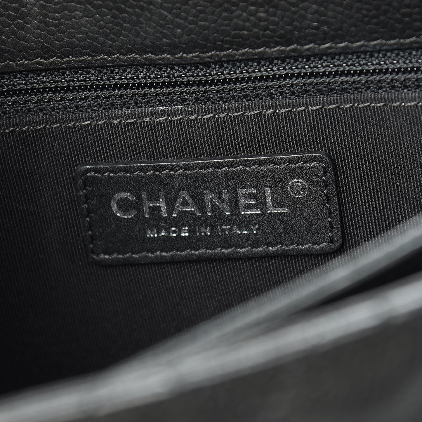 Caviar Quilted Medium Rock In Rome Single Flap Black