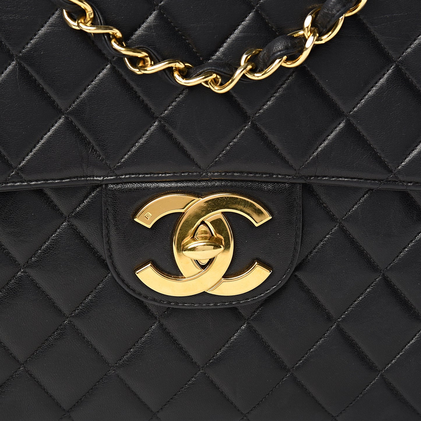 Lambskin Quilted Jumbo Single Flap Black