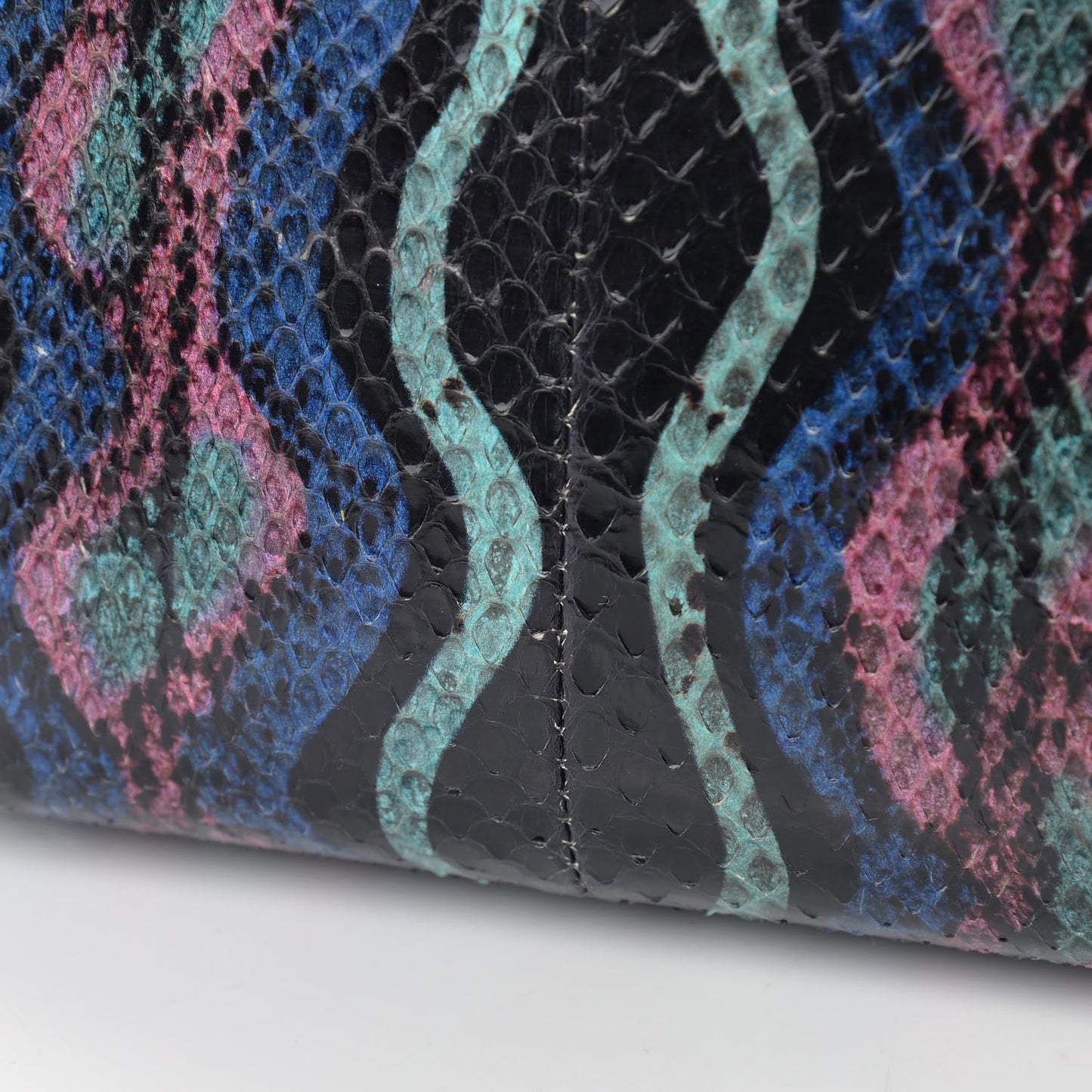 Snakeskin Curvy Stripe Nano Sac De Jour Multicolor