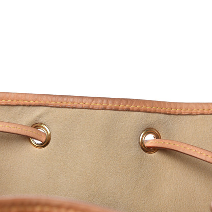 Louis Vuitton Monogram Neo 23 of 24