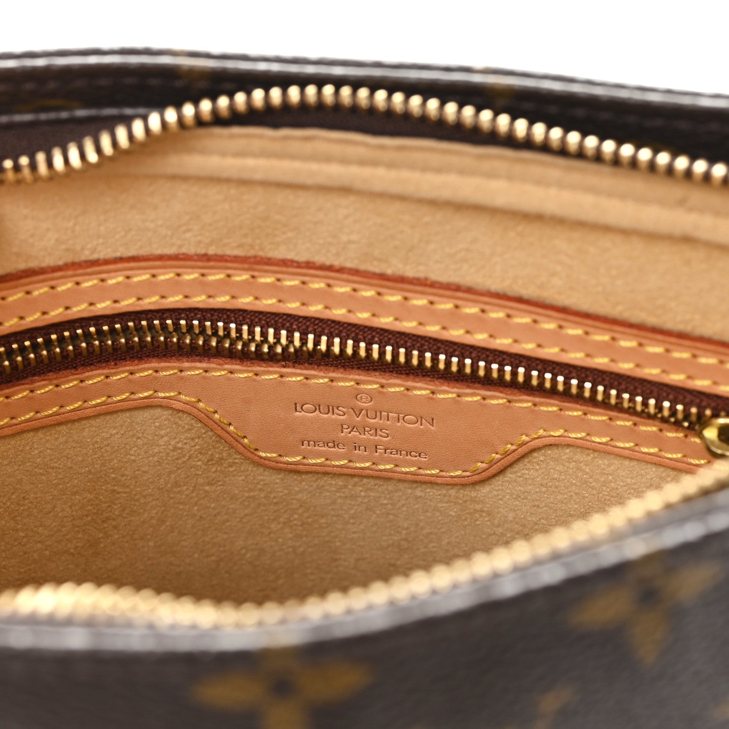 Louis Vuitton Monogram Looping MM 6 of 9