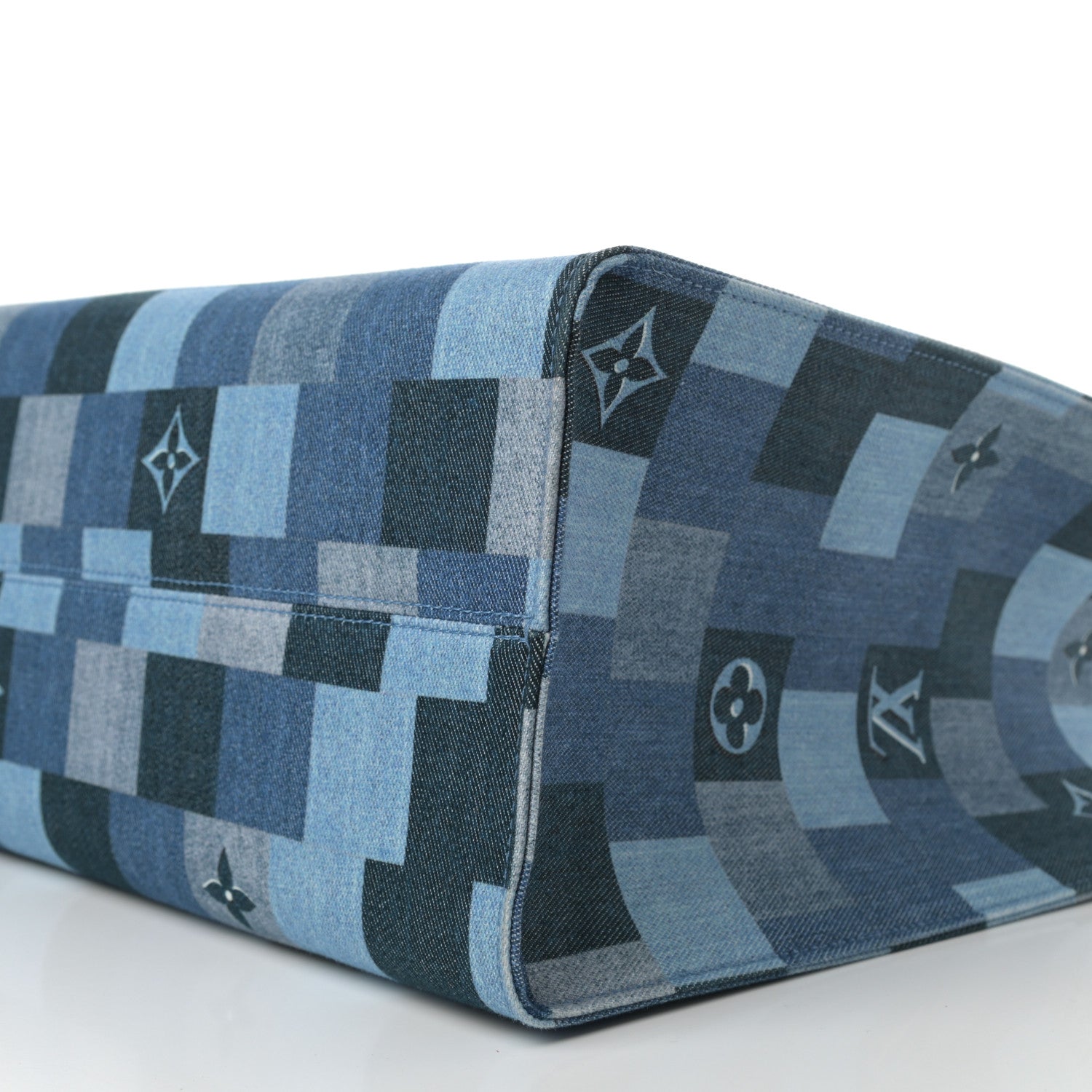 Louis Vuitton Denim Damier Monogram Onthego Blue Rouge 10 of 13