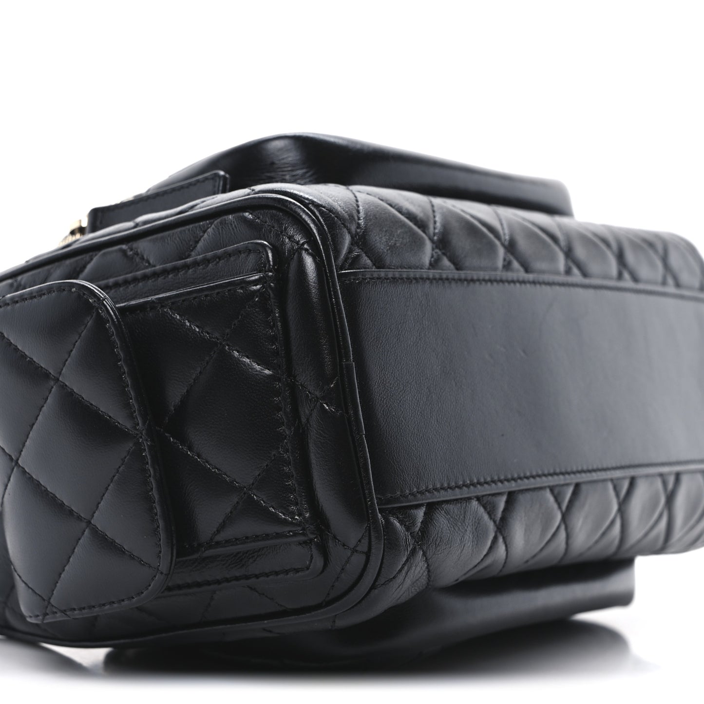 Shiny Crumpled Lambskin Quilted Medium Preppy Pocket Camera Case Black