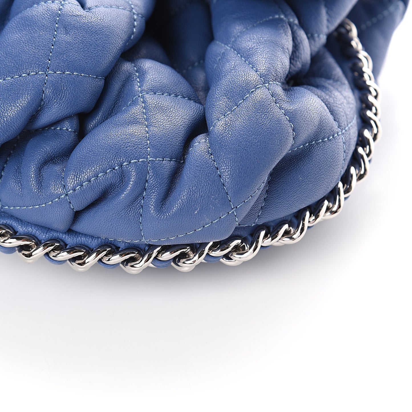 Washed Lambskin Chain Around Medium Messenger Blue