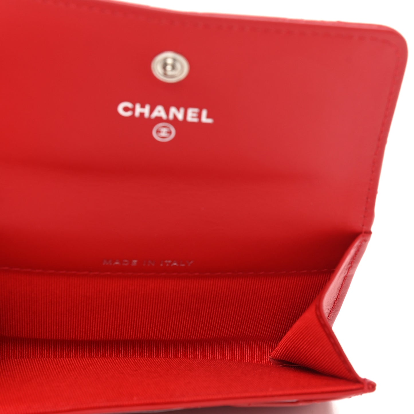 Patent Quilted Double Stitched Flap Card Holder Red