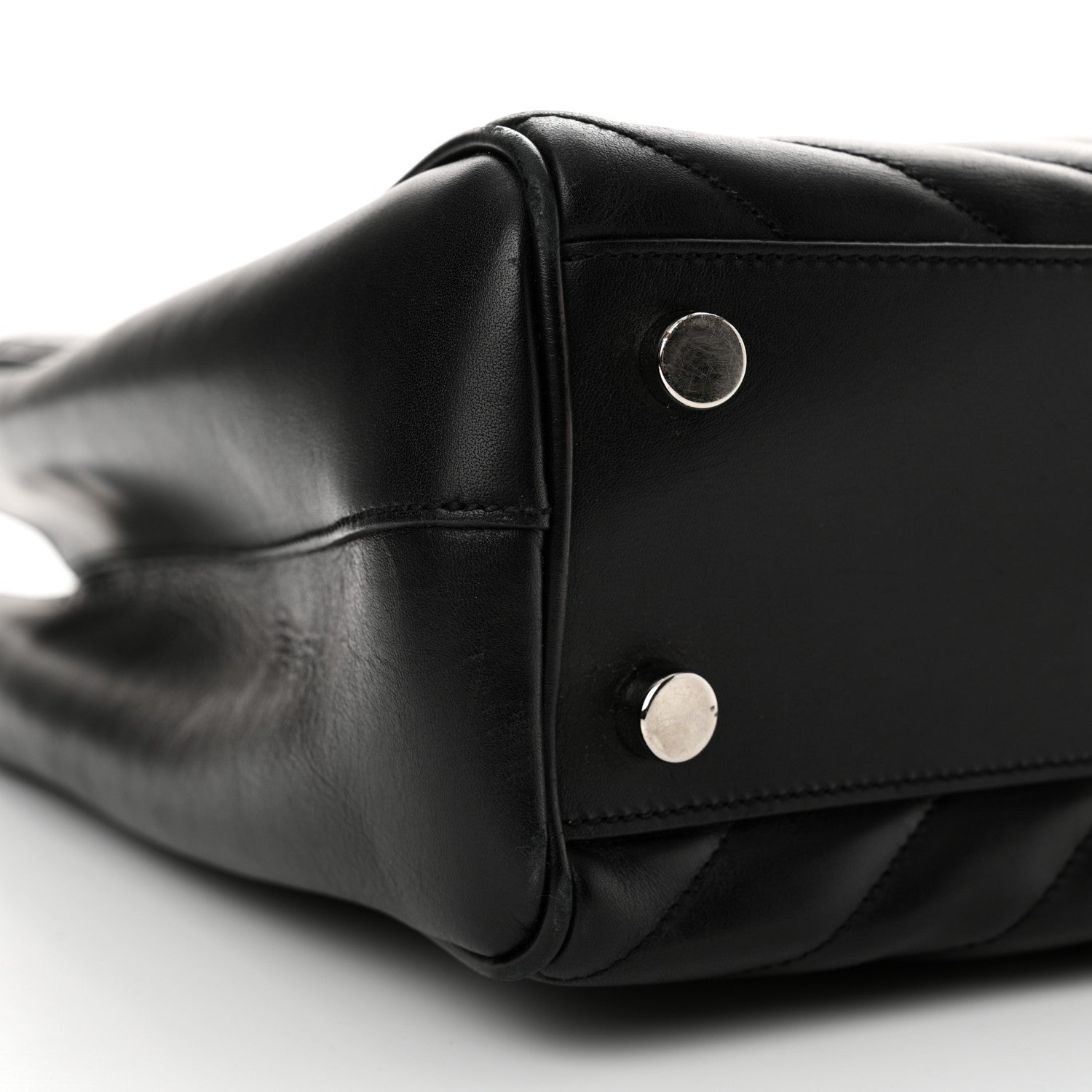 Saint Laurent Smooth Calfskin Matelasse Chevron Large Monogram Shopping Bag Black 9 of 16