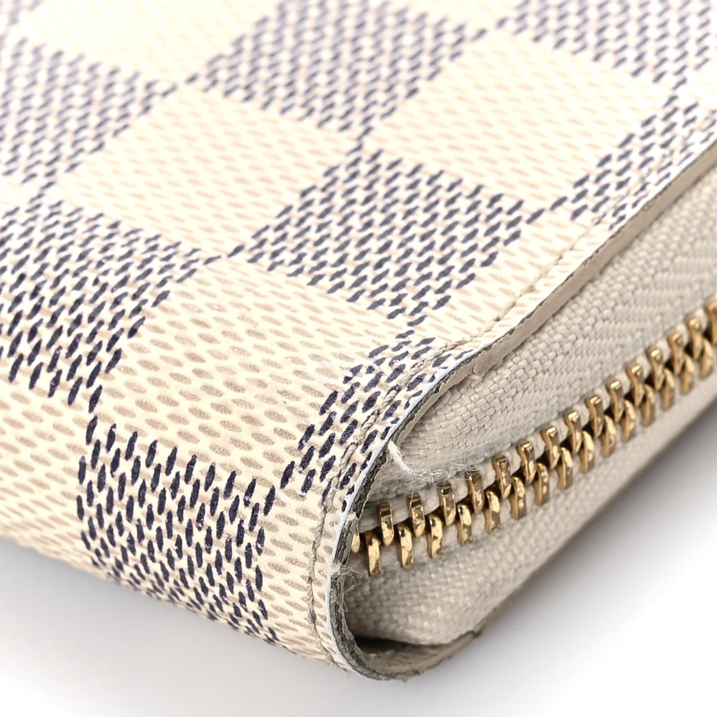 Damier Azur Zippy Wallet