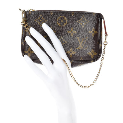 Louis Vuitton Monogram Mini Pochette Accessories 2 of 10