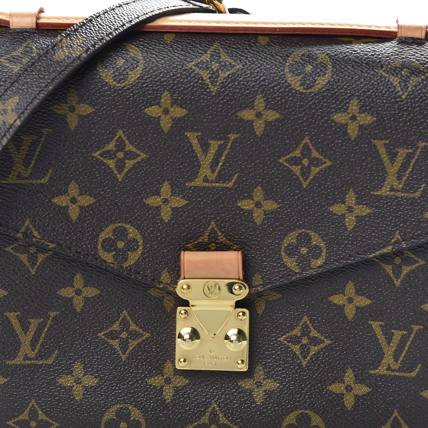 Monogram Pochette Metis