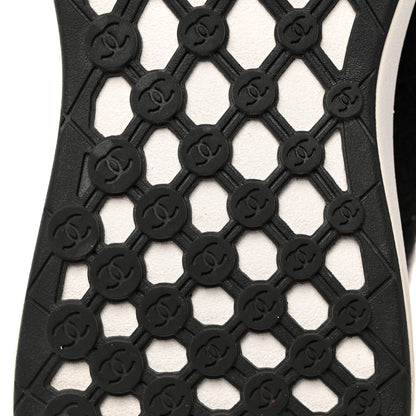 Chanel Mixed Fabrics Knit Sneakers 37.5 Black Grey White 8 of 8