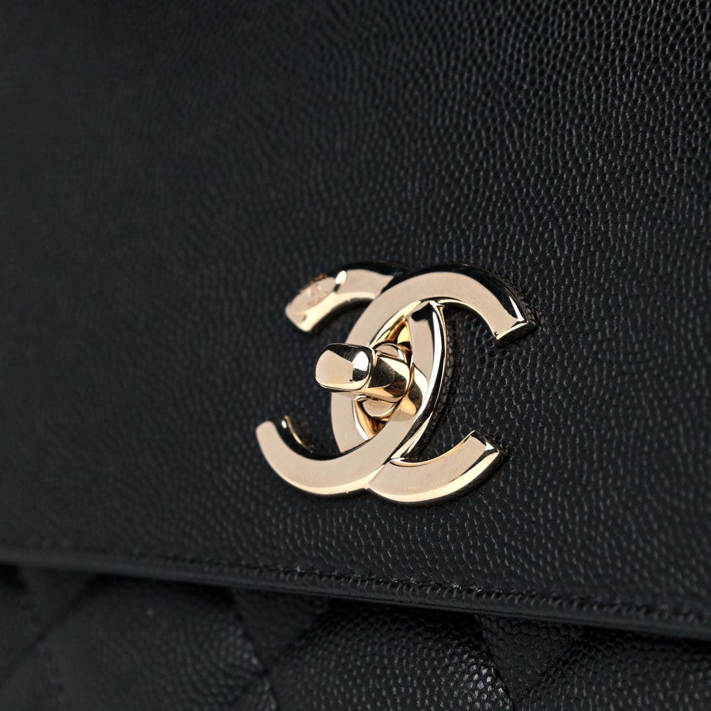 Caviar Quilted Large Business Affinity Flap Black