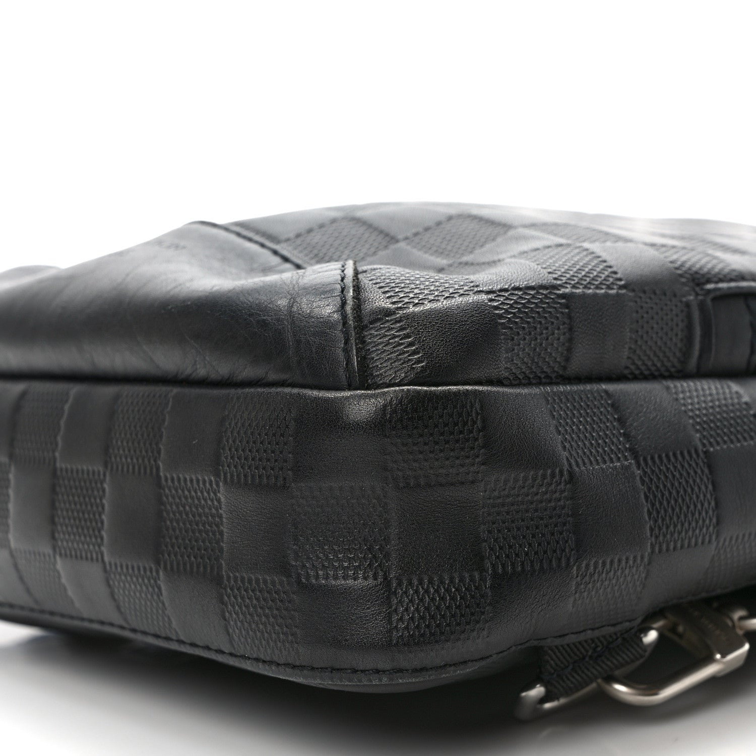 Louis Vuitton Damier Infini Avenue Sling Bag Onyx 8 of 10