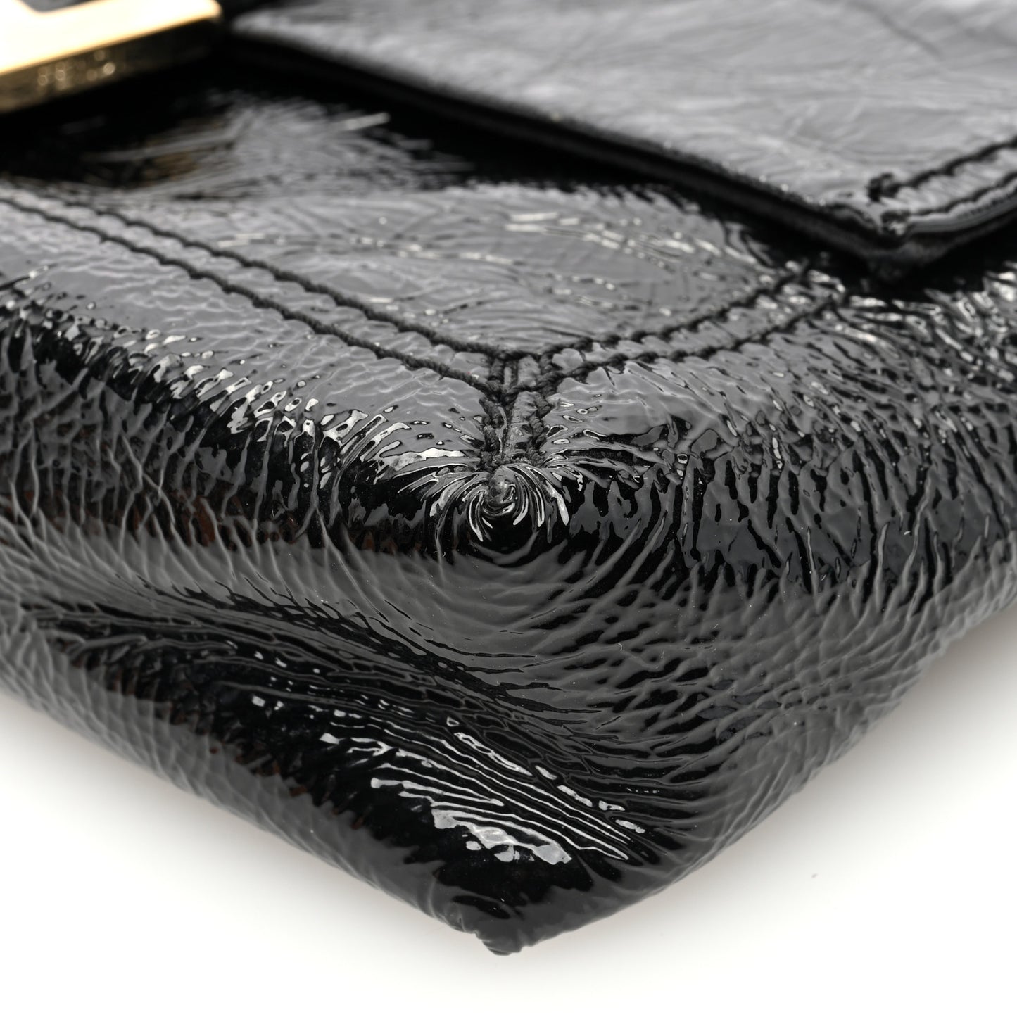 Vitello Naplak Medium Convertible Baguette Black