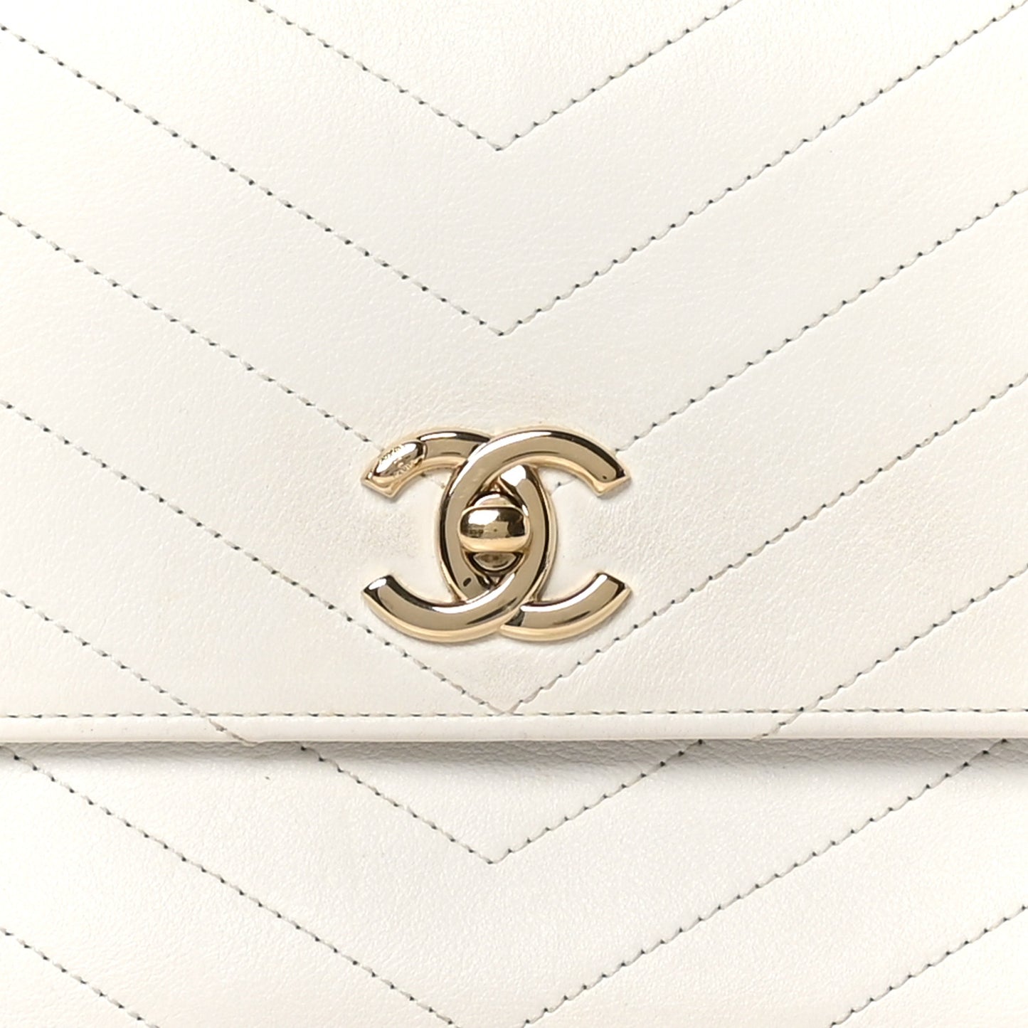 Grained Calfskin Small Chevron Chic Top Handle Flap White