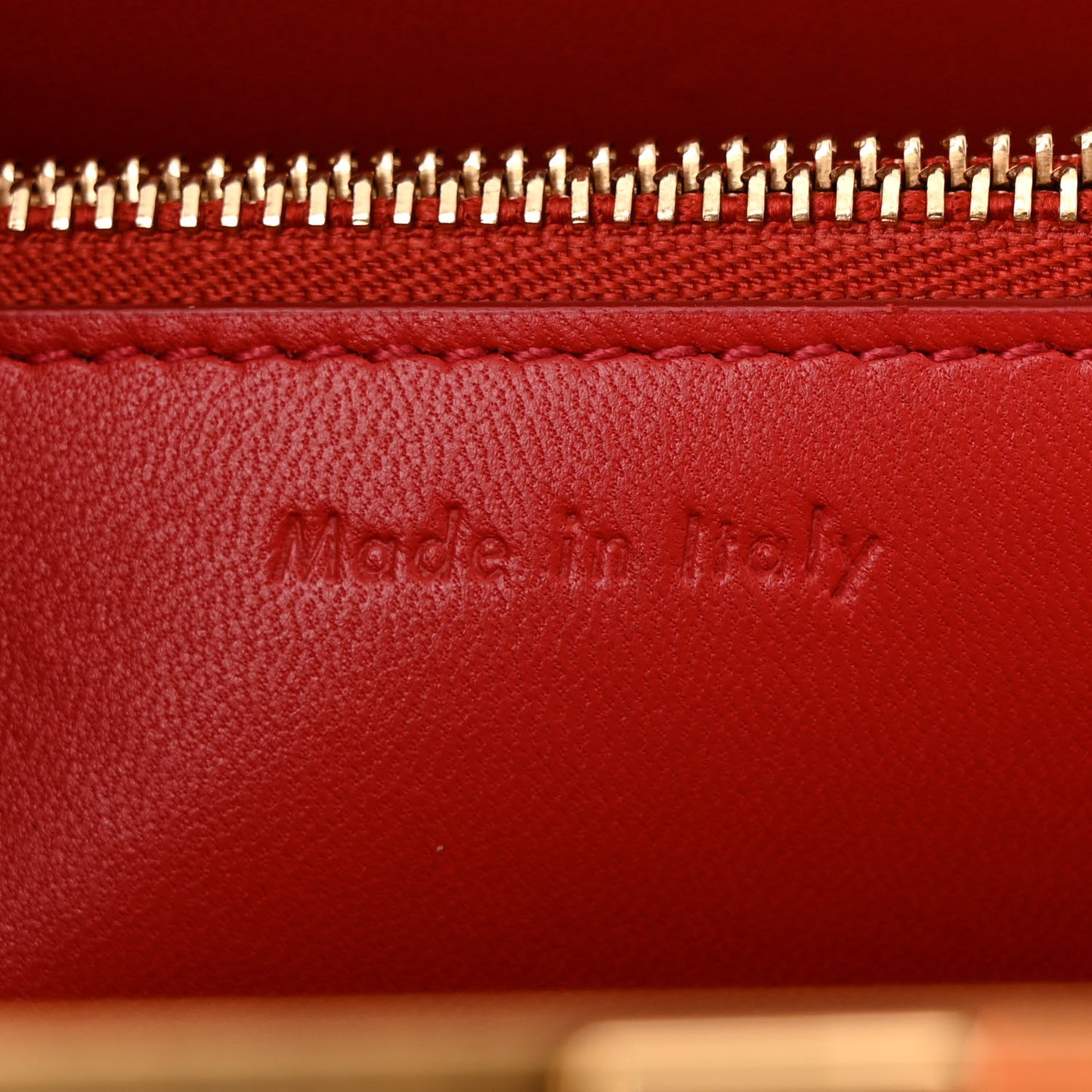 Box Calfskin Medium Clasp Bag Black