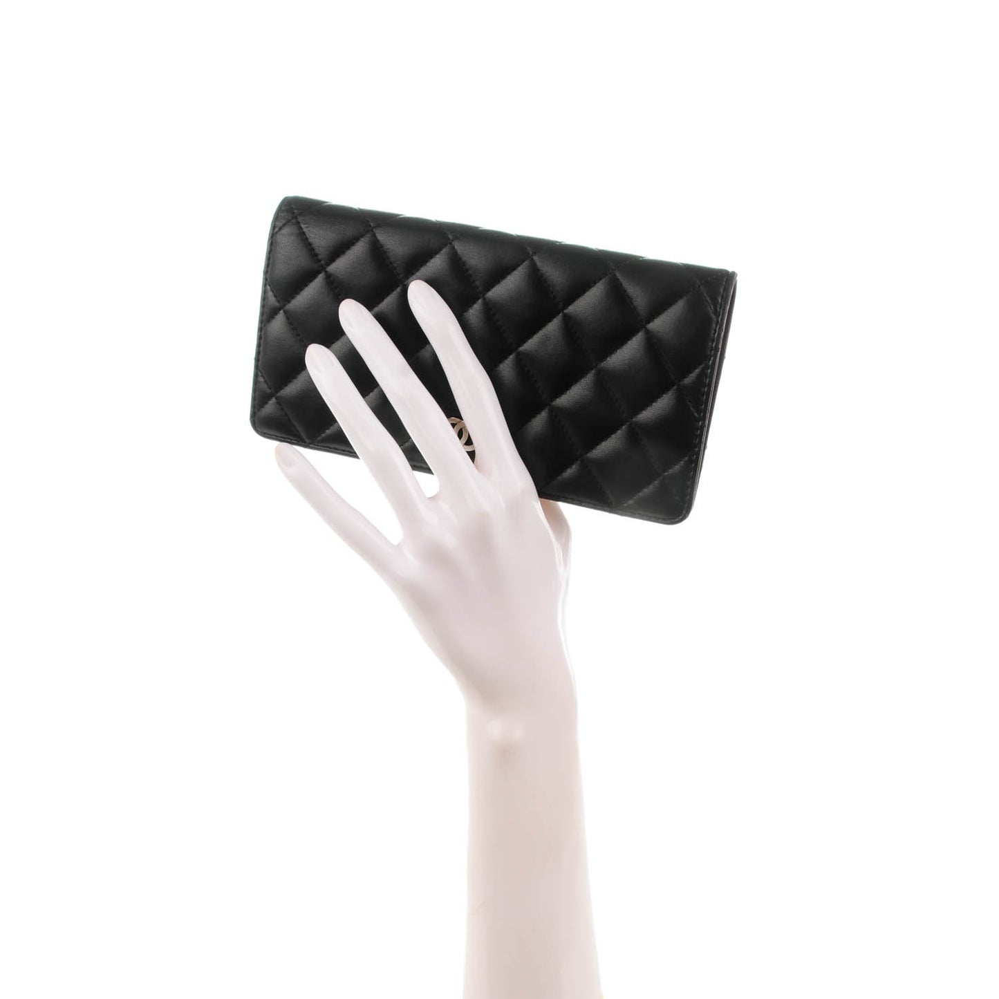 Lambskin Quilted Yen Wallet Black