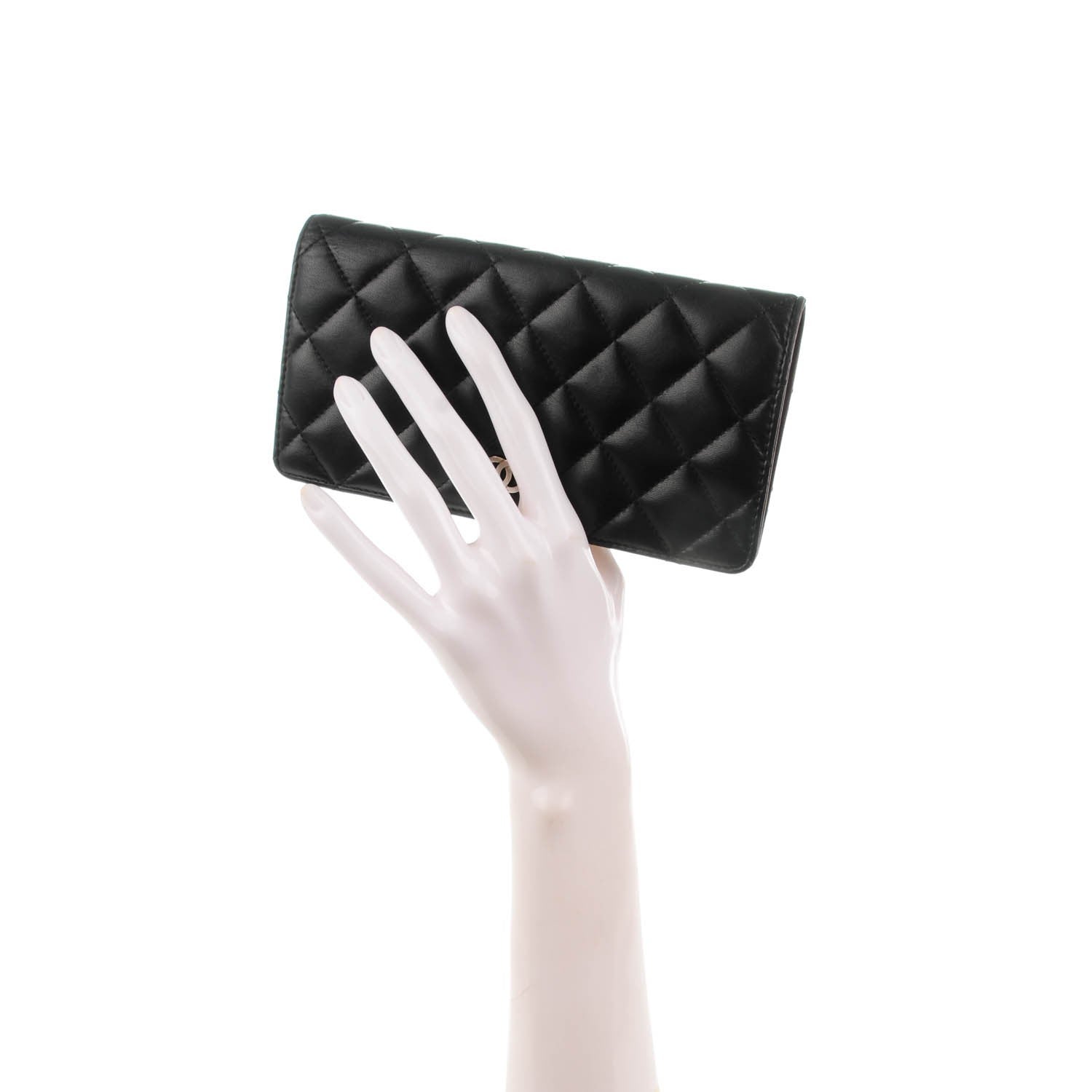 Chanel Lambskin Quilted Yen Wallet Black 2 of 8