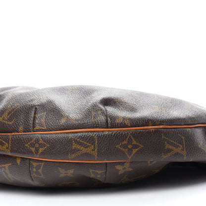 Louis Vuitton Monogram Croissant MM 7 of 11