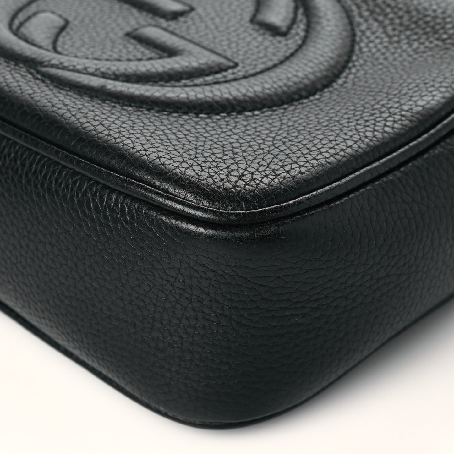 Pebbled Calfskin Small Soho Disco Bag Black