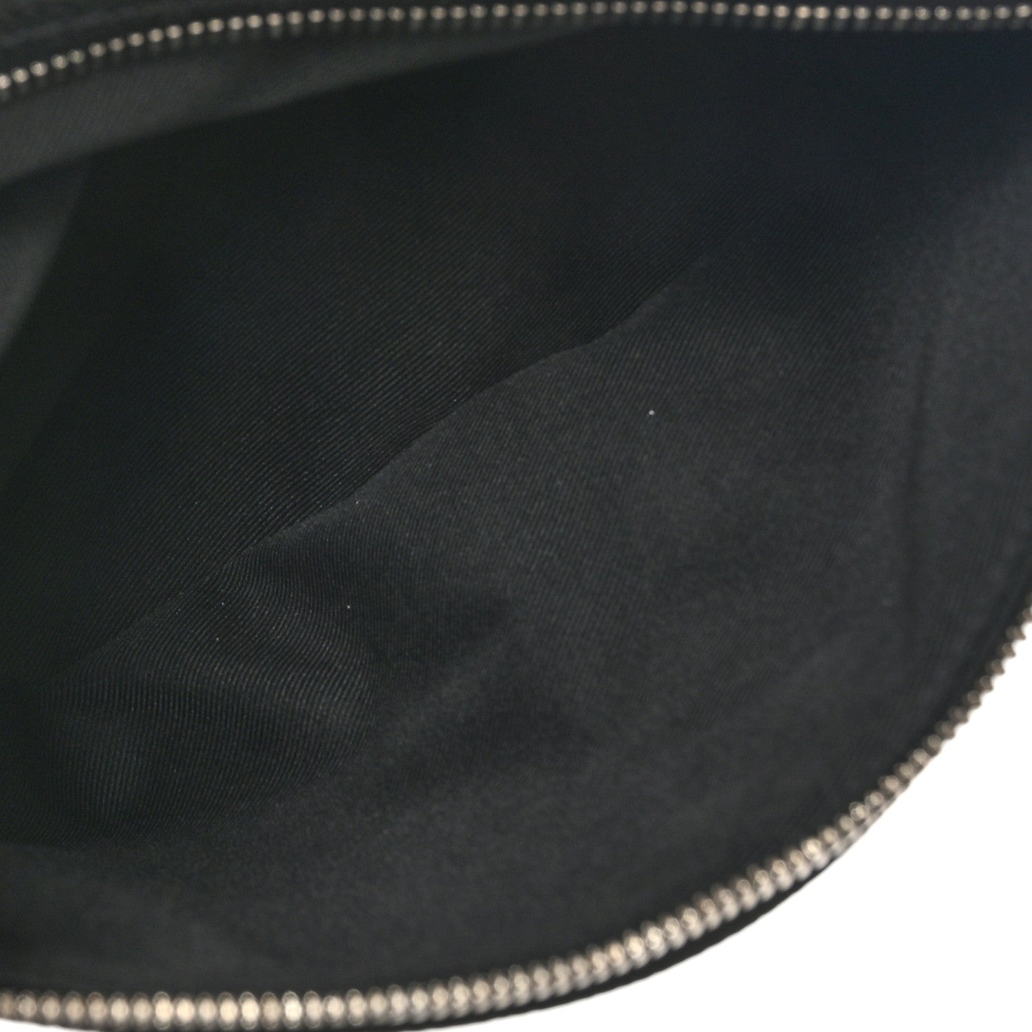 Louis Vuitton Taigarama Duo Slingbag Black 5 of 9