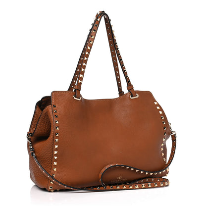 Valentino Garavani Pebbled Calfskin Medium Rockstud Tote Light Cuir 2 of 13