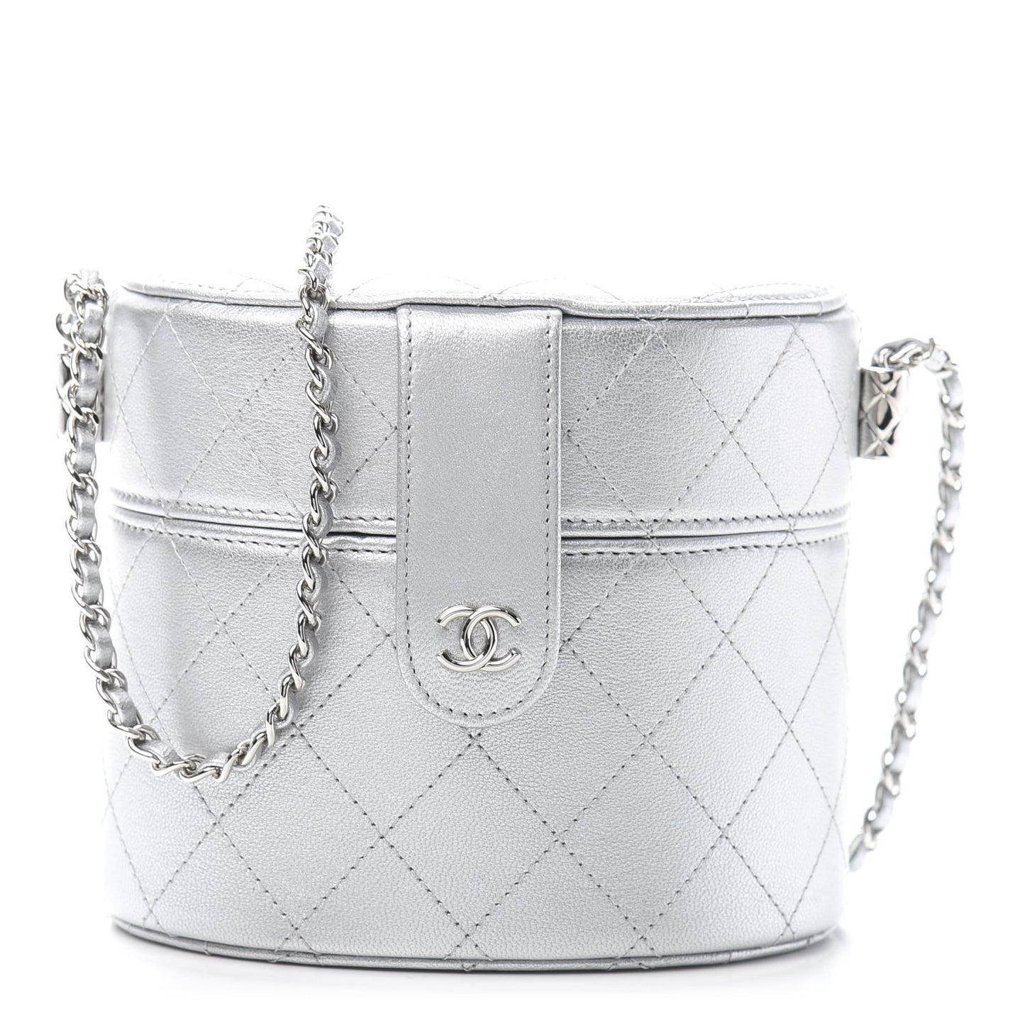 Metallic Lambskin Quilted Round Vanity Case With Chain Silver