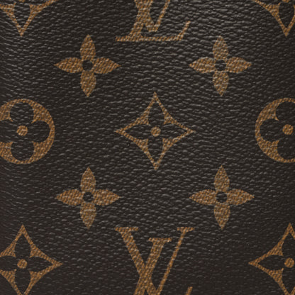 Louis Vuitton Monogram Passport Cover 7 of 9
