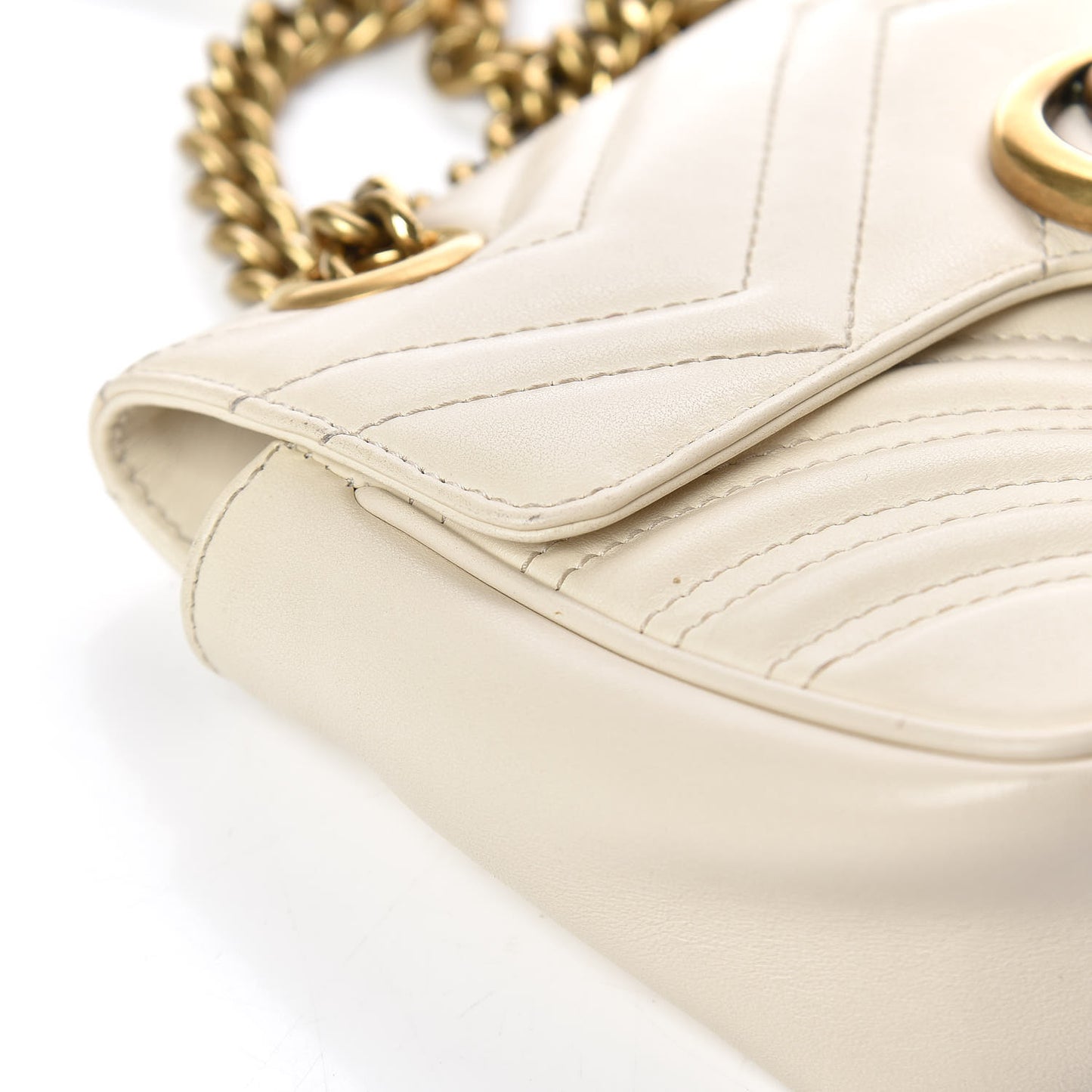 Calfskin Matelasse Mini GG Marmont Shoulder Bag White