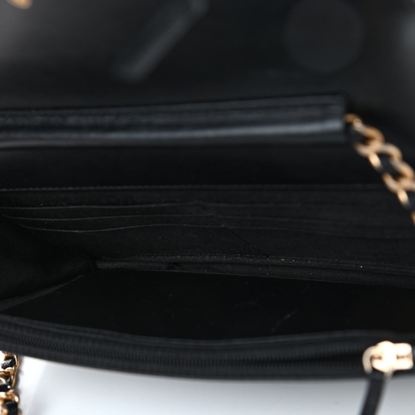 Caviar Quilted Boy Wallet On Chain WOC Black