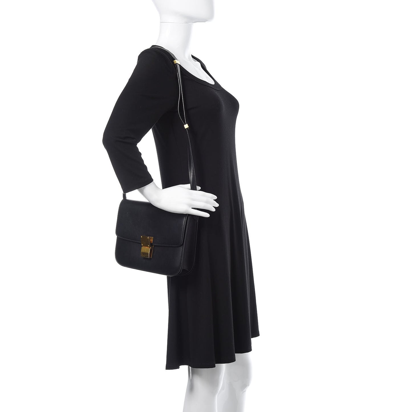 Box Calfskin Medium Classic Box Flap Bag Black