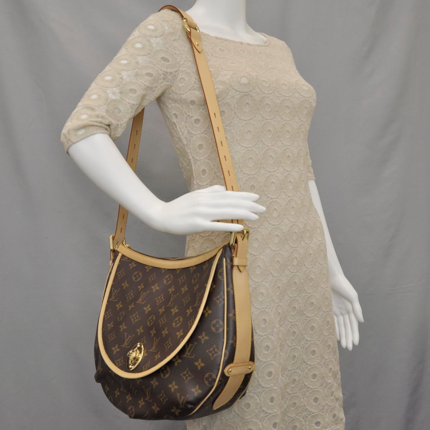 Louis Vuitton Monogram Tulum GM 2 of 10