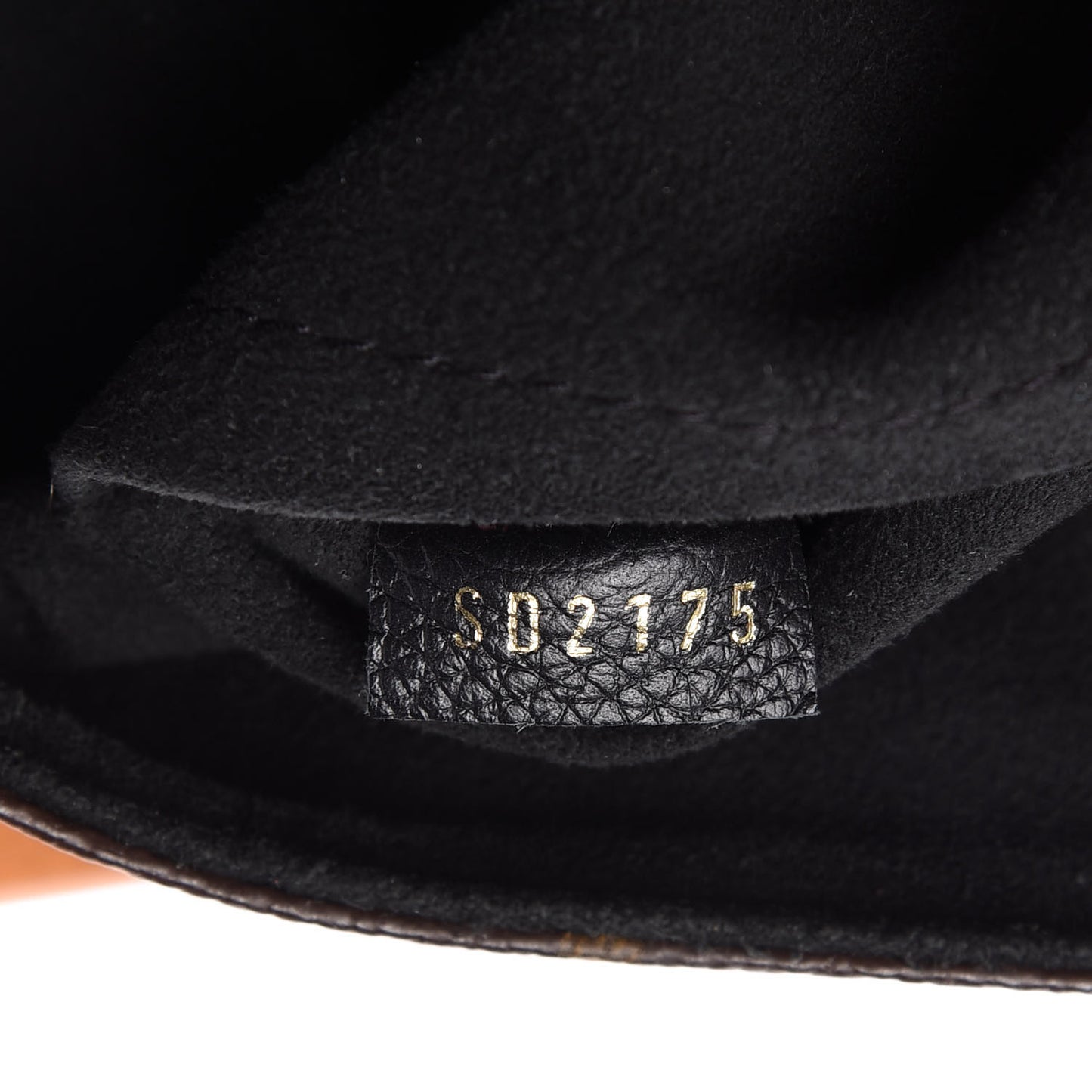 Monogram Gaia Black