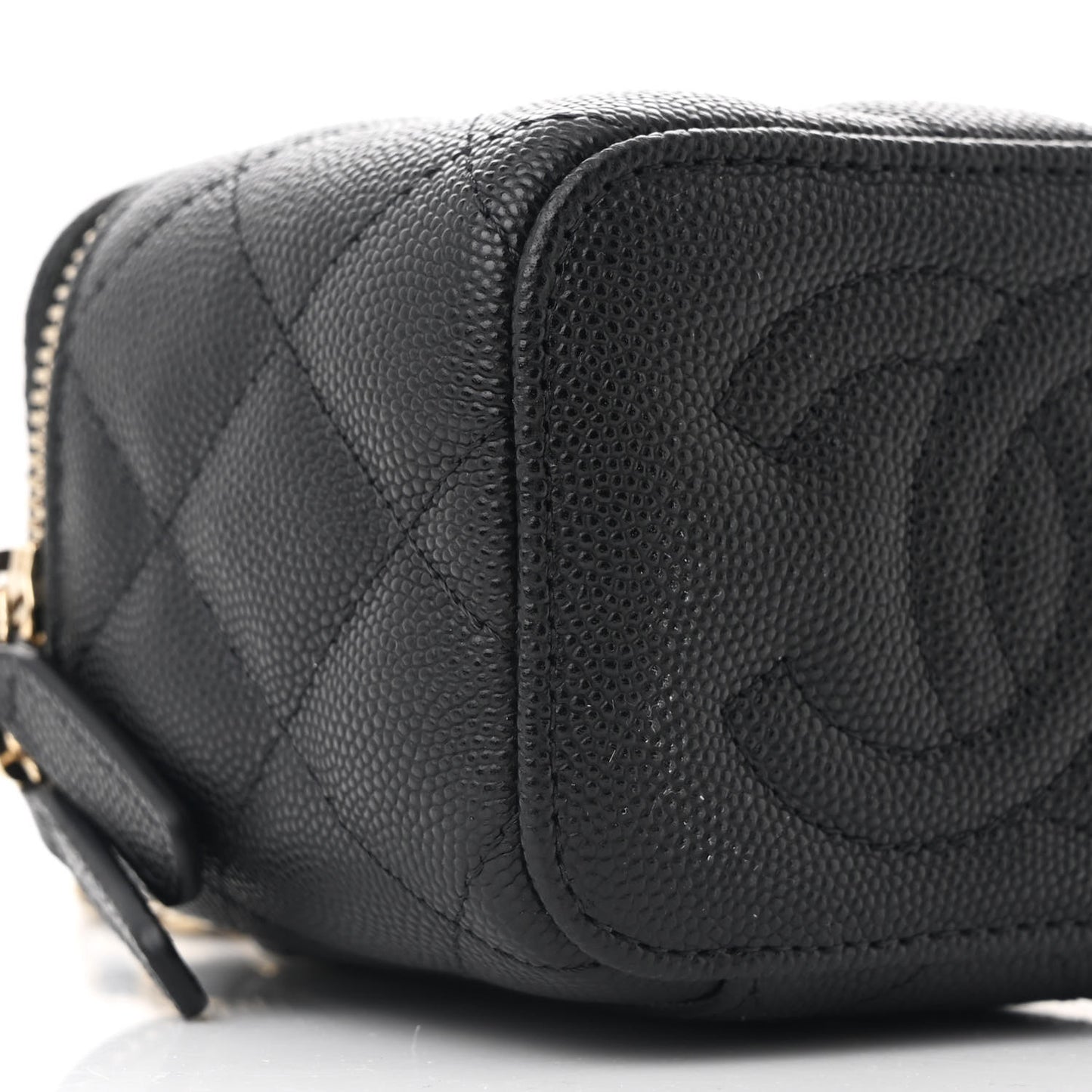 Caviar Quilted Mini Vanity Case With Chain Black