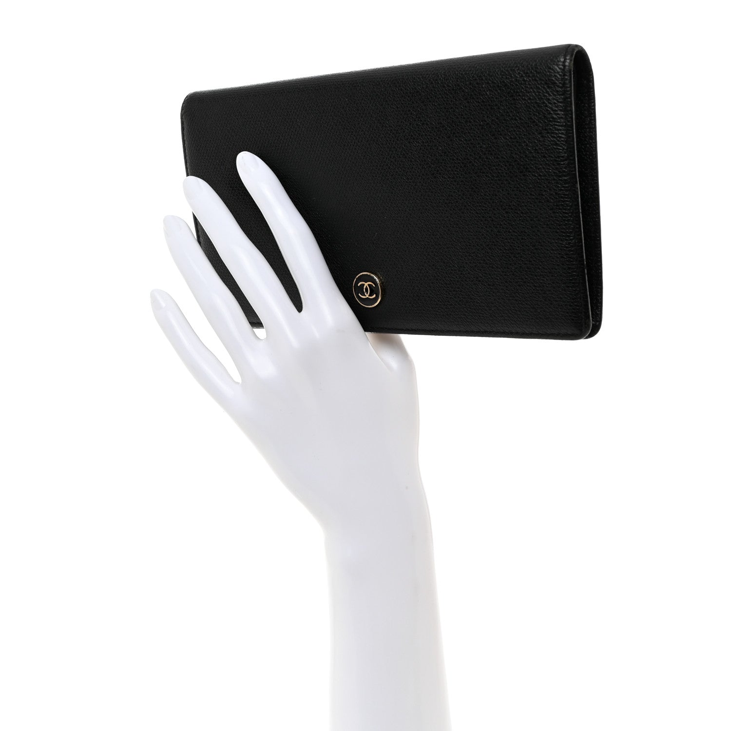 Chanel Grained Calfskin CC Button Yen Wallet Black 2 of 8