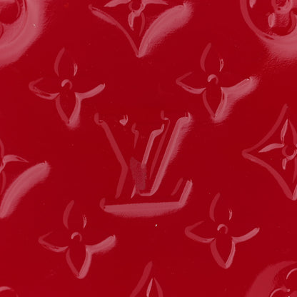 Louis Vuitton Vernis Alma MM Pomme D'Amour 10 of 12