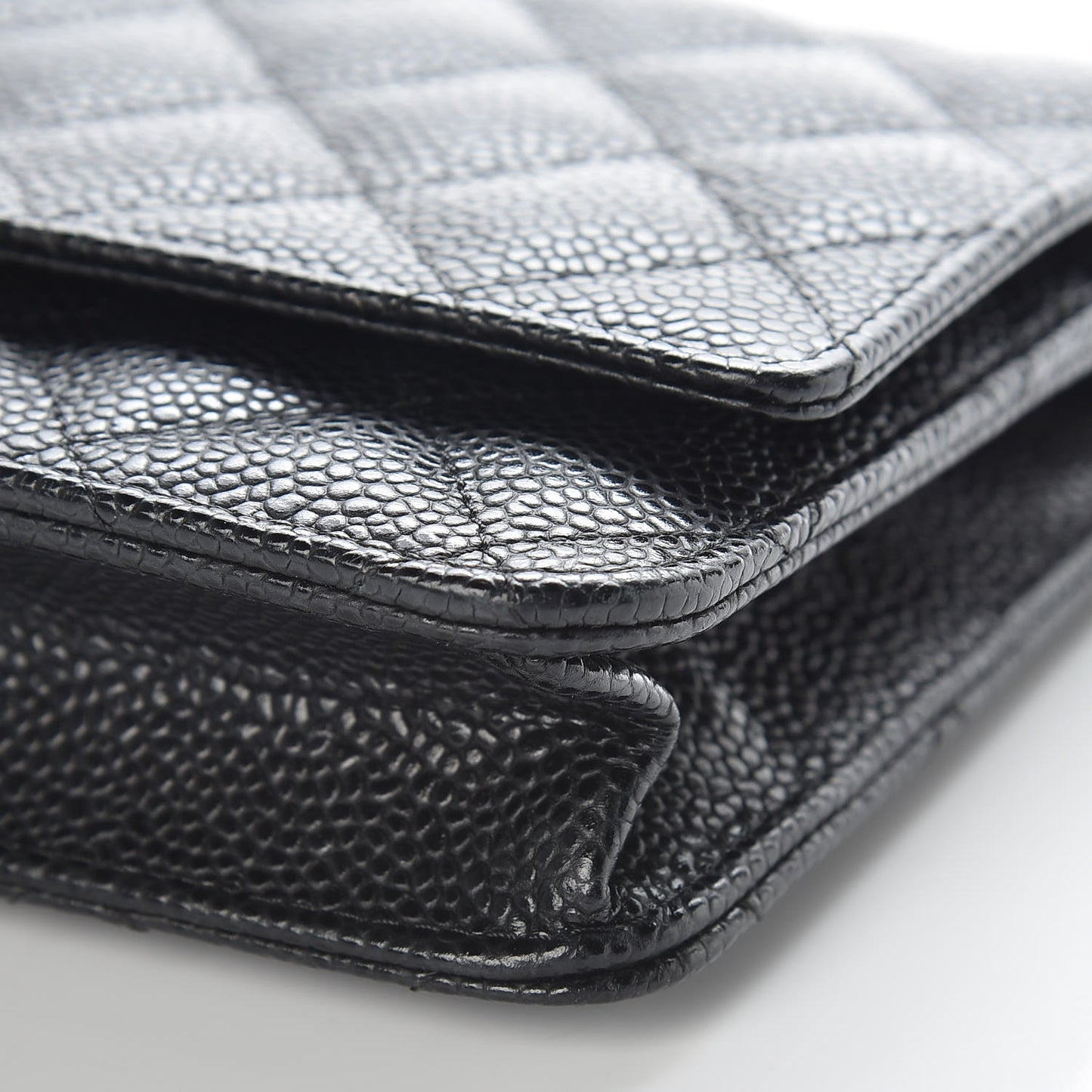 Caviar Quilted Wallet On Chain WOC Black