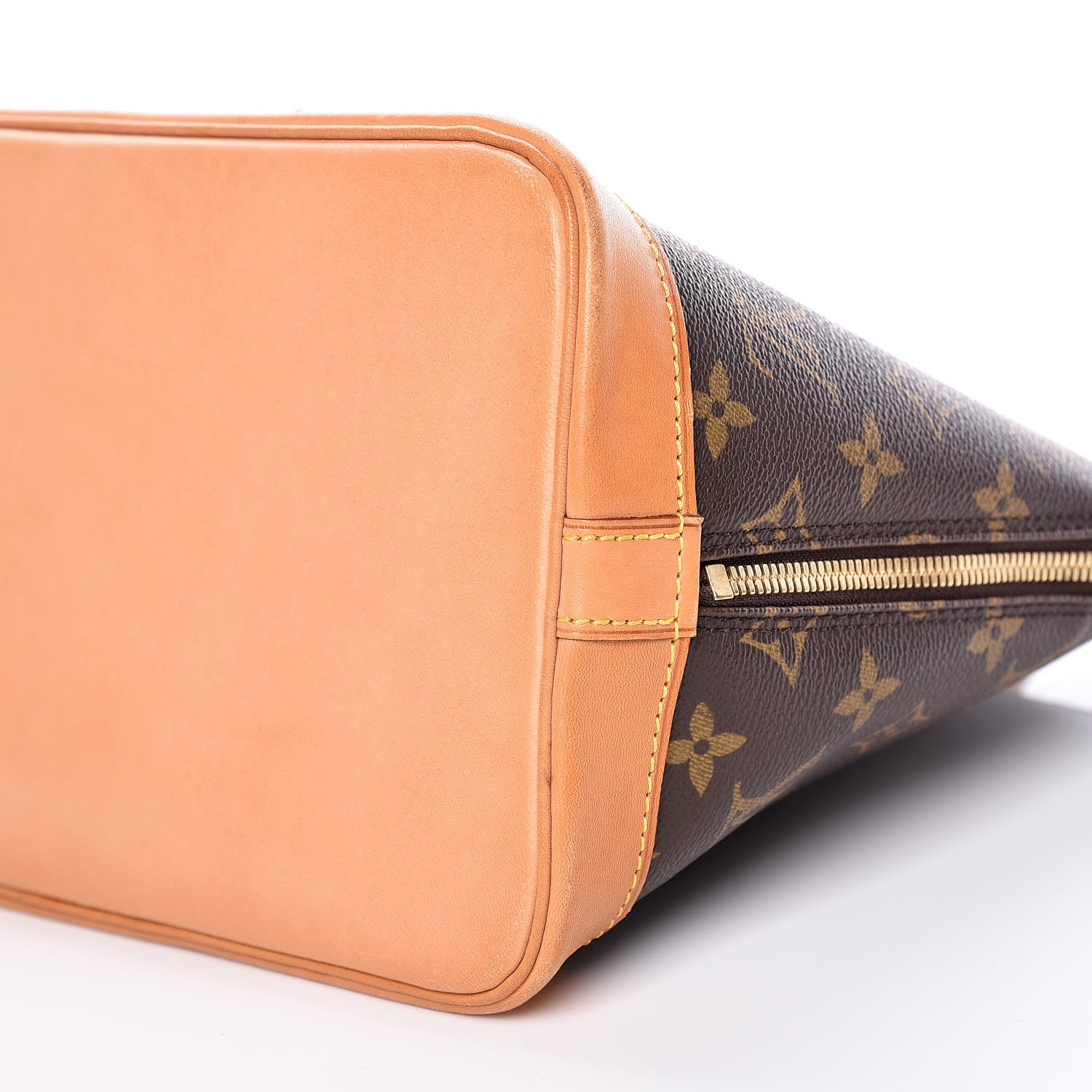 Louis Vuitton Monogram Alma PM 6 of 13