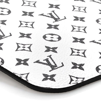 Louis Vuitton Monogram Giant Neverfull MM GM Pochette White 9 of 10