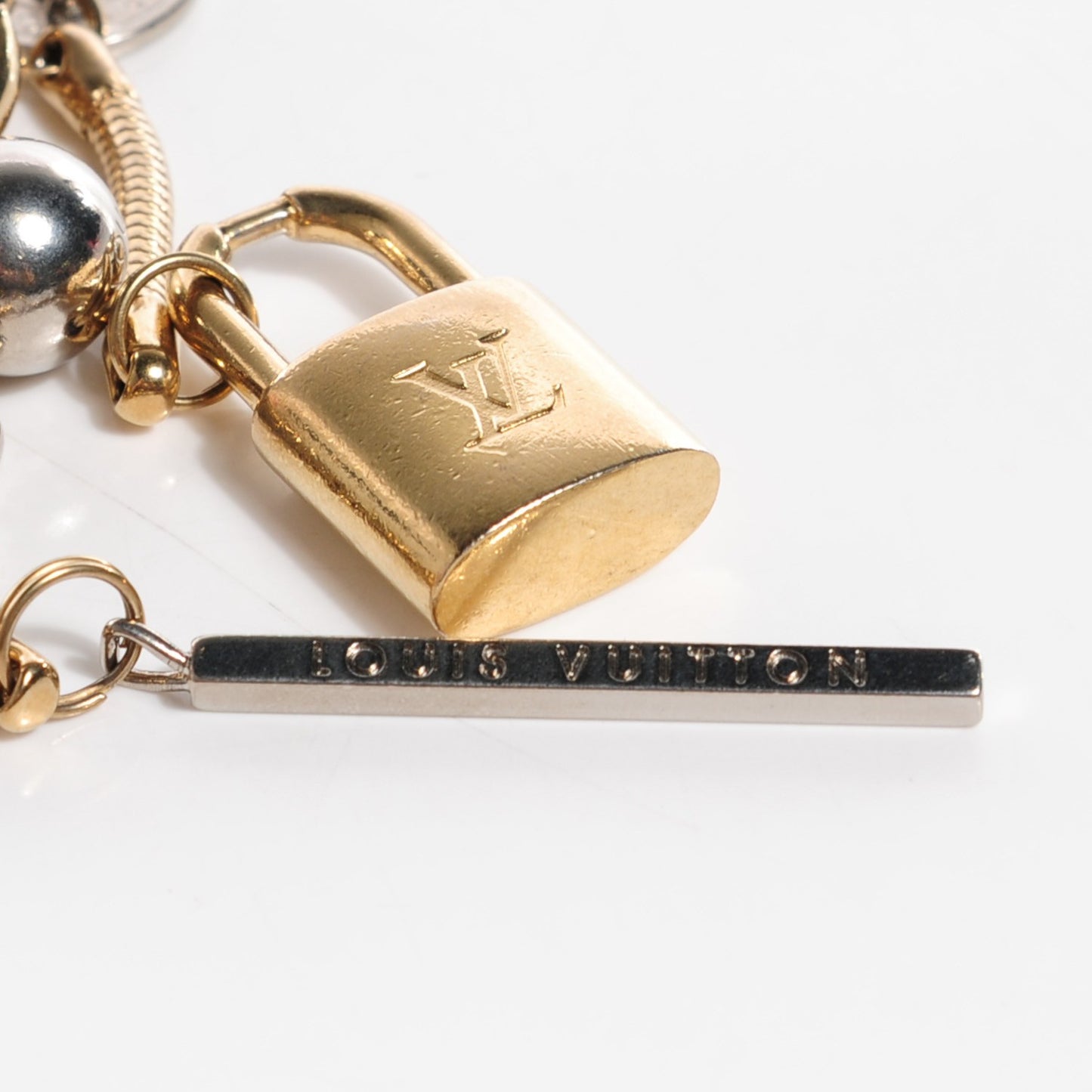 Raye Cabas Bag Charm