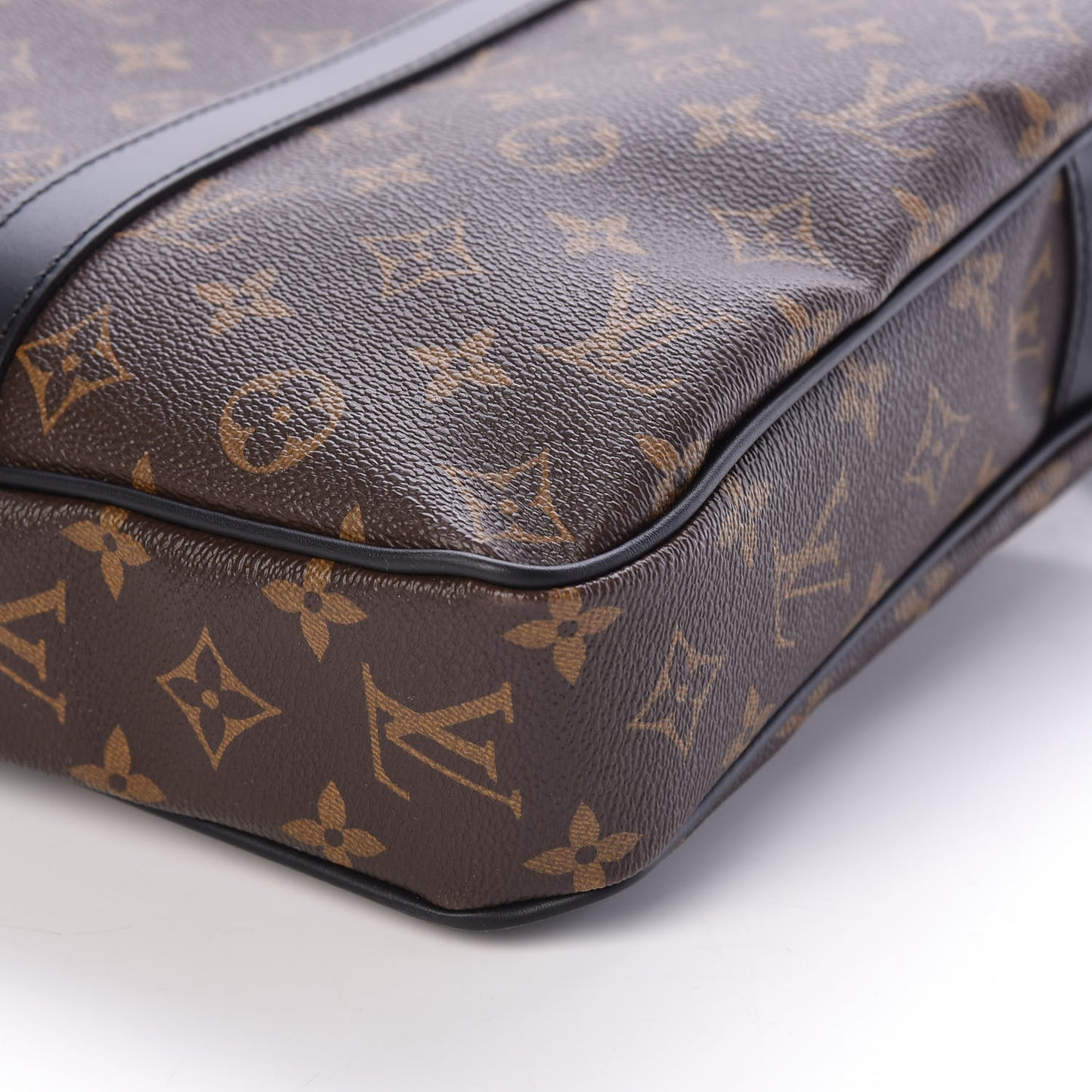 Monogram Macassar Porte-Documents Voyage PM