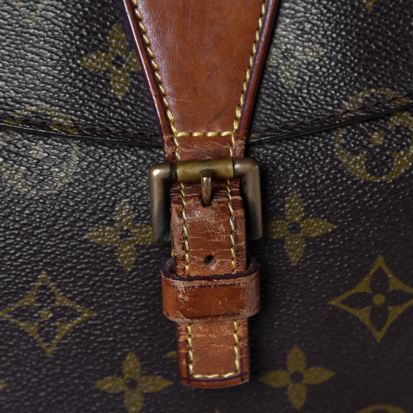 Monogram Jeune Fille