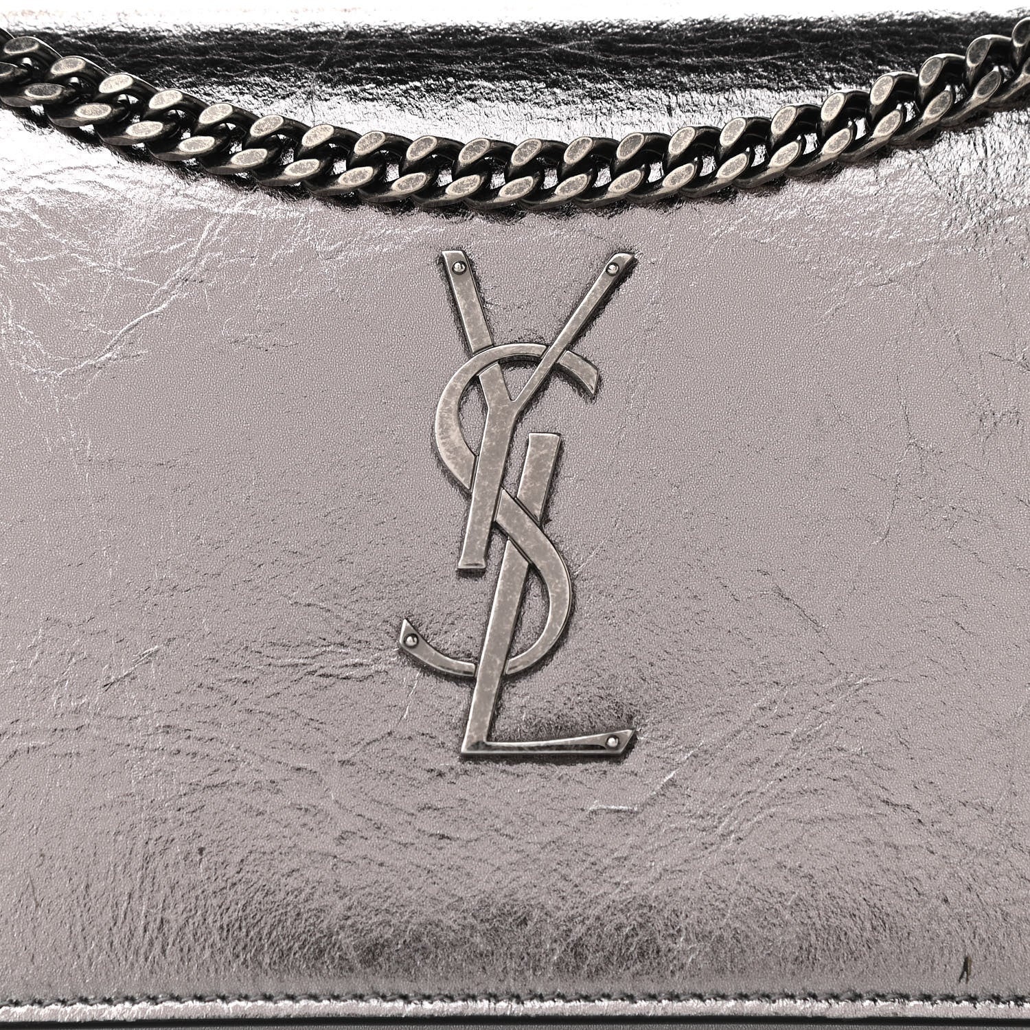 Saint Laurent Metallic Calfskin Monogram Chain Wallet Argento 9 of 11