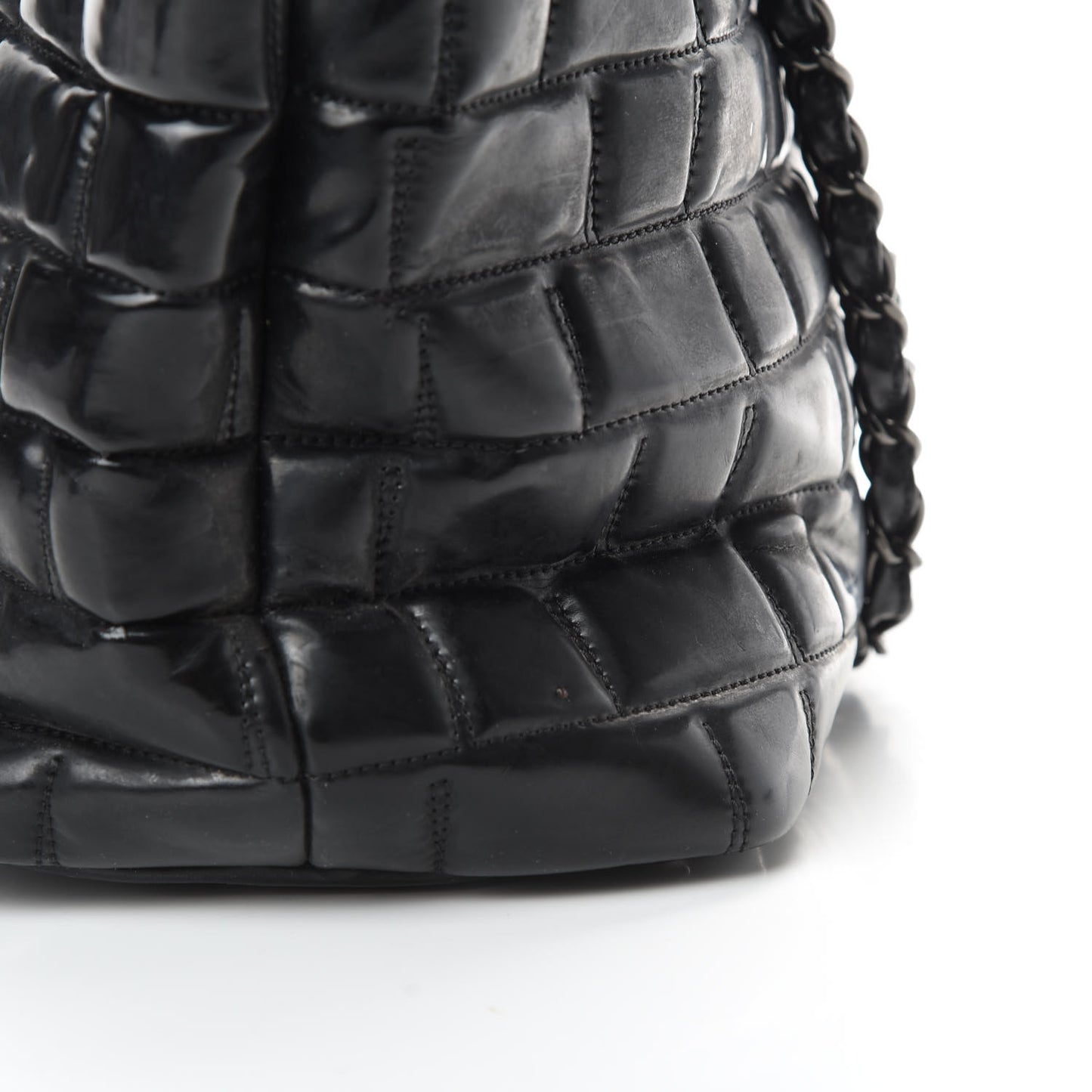 Vinyl Quilted Frozen Shopping Tote Black