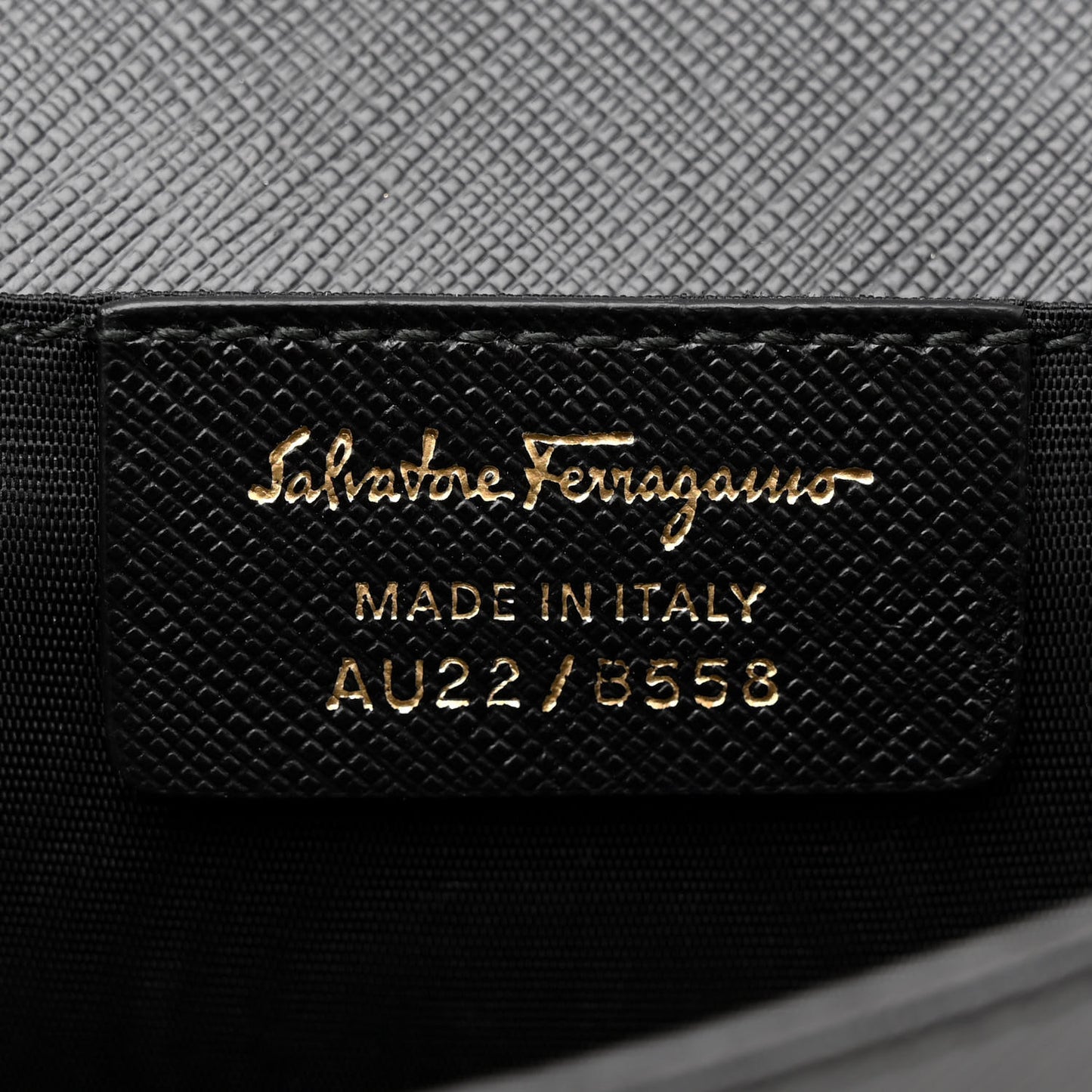 Hammered Calfskin Mini Miss Vara Bow Chain Bag Black