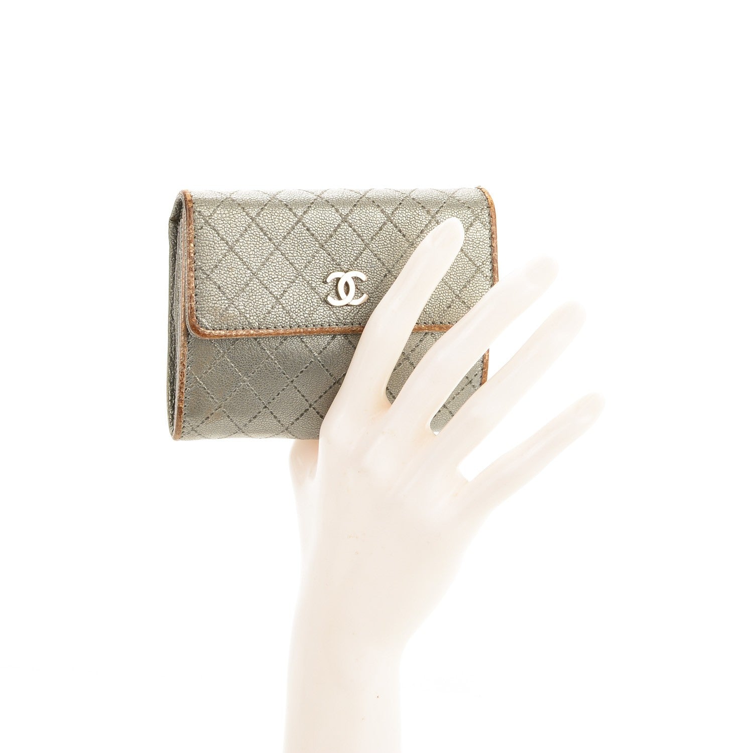 Chanel Metallic Calfskin Diamond Stitched Card Holder Wallet Silver Gold 2 of 8